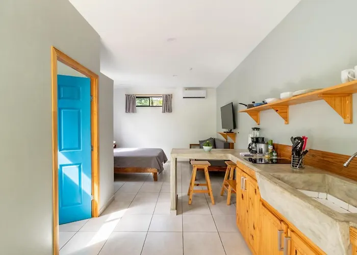 Guest house Little Hawaii Avellanas
